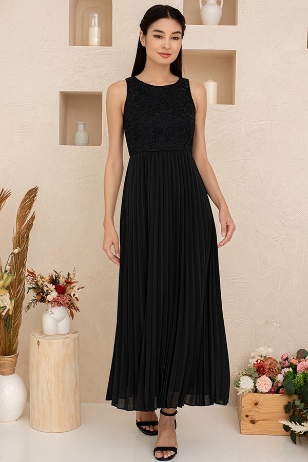 Aurora Pleated Crochet Maxi Dress (Obsidian Black)