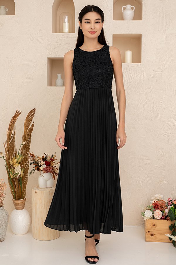 Aurora Pleated Crochet Maxi Dress (Obsidian Black)