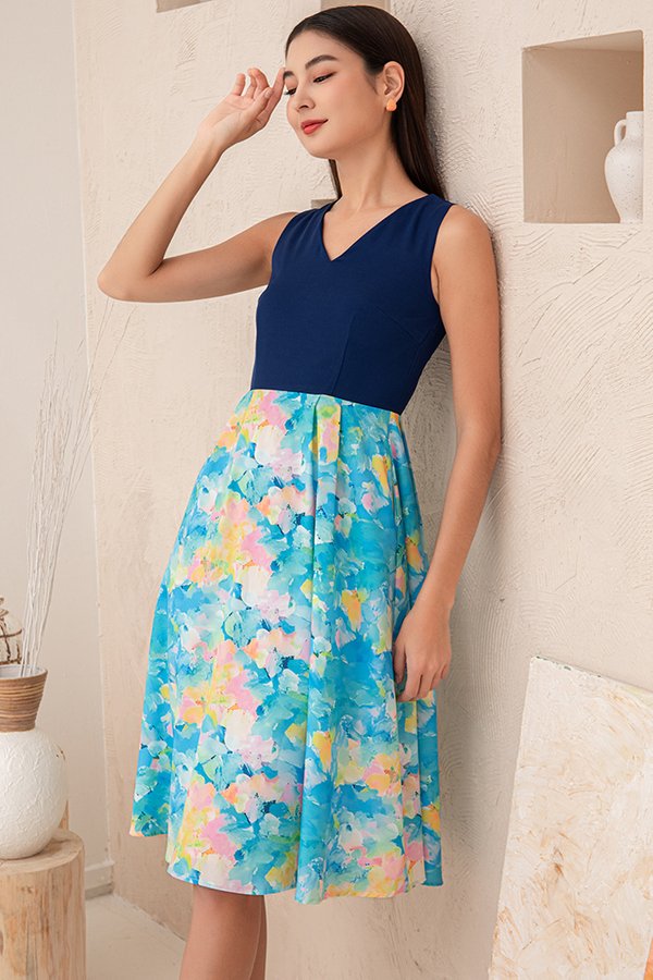 Scent Of A Garden Midi Flare Dress (Navy)