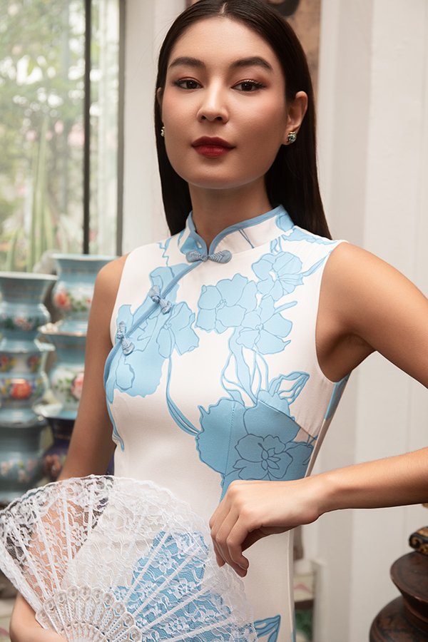 Memories Of Oleander Cheongsam Dress (Sugar Blue)