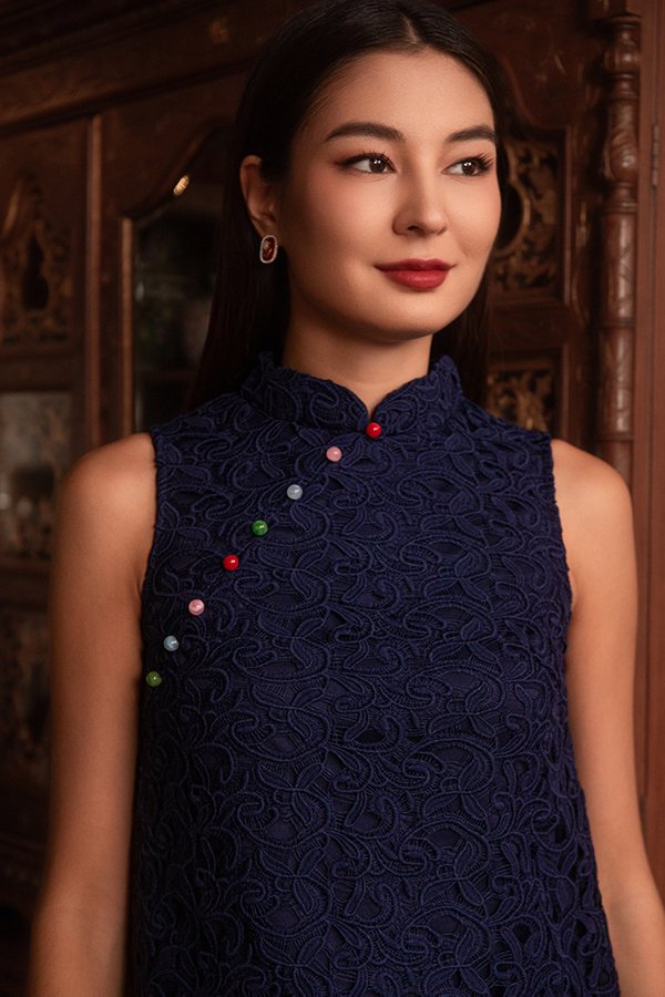 Puteri Tasmia Crochet Cheongsam Top (Dark Navy)