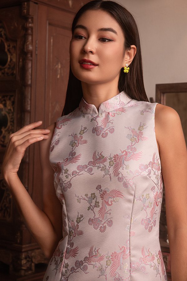 PHOENIX IN BLOOM BROCADE CHEONGSAM DRESS (PINK QUARTZ)