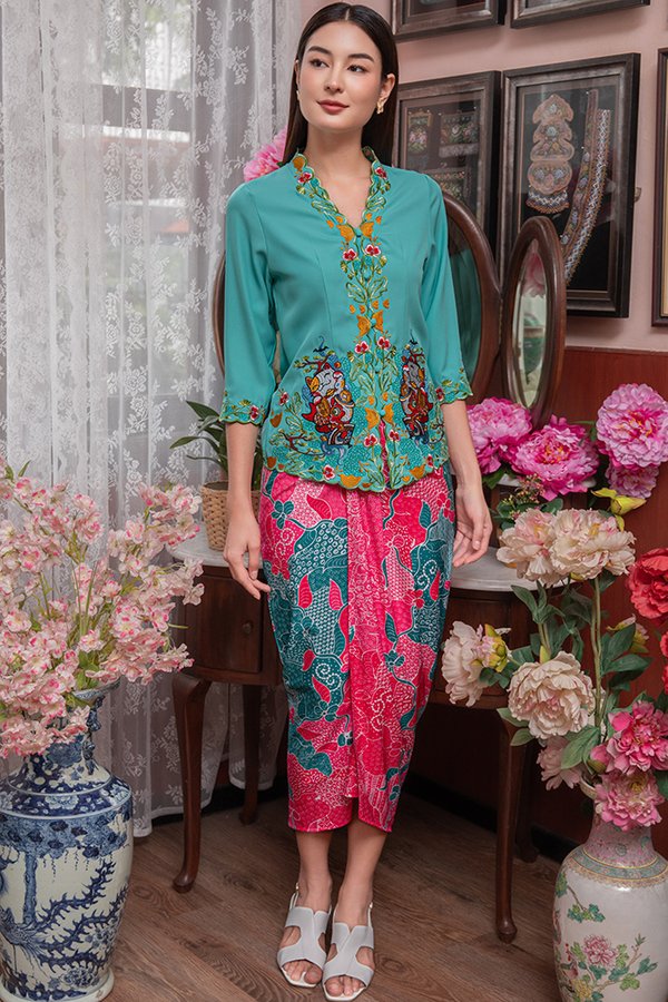 SUNDARI KUSUMA NYONYA BATIK SKIRT (VELVET JADE)