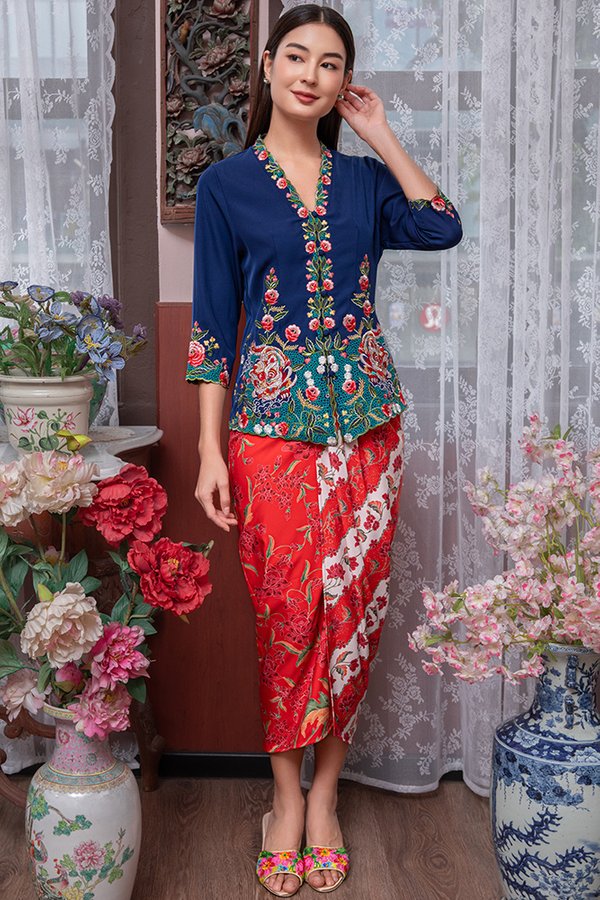 ASMARA BATIK NYONYA SKIRT (JINGGA)