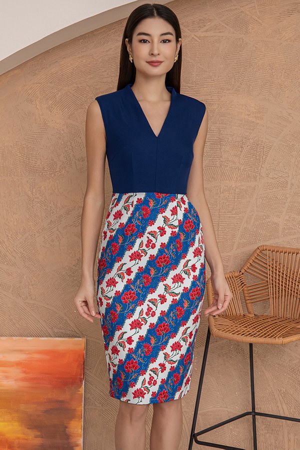 Asmara V Neck Batik Dress (Biru)