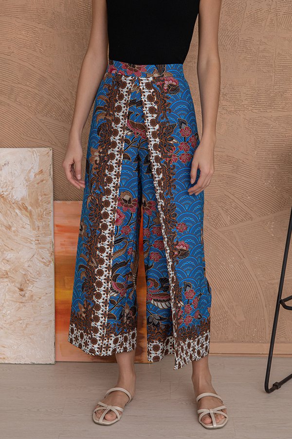 Salsabila Split Hem Batik Pants (Sungai Biru)