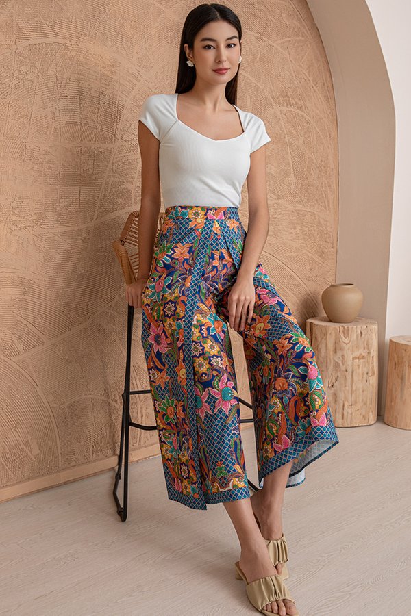 Salsabila Split Hem Batik Pants (Taman Navi)