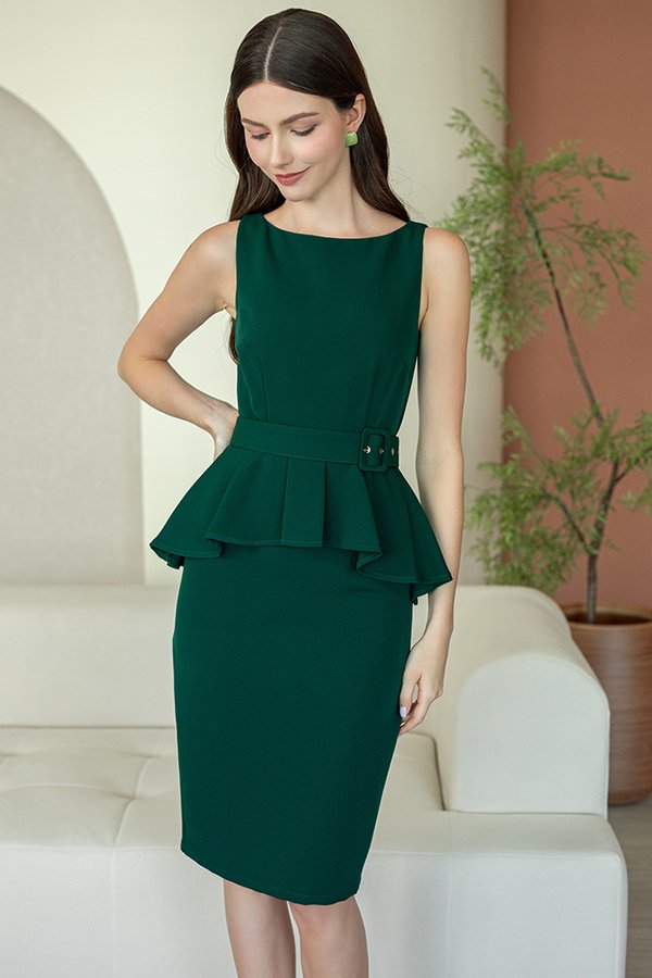 SOFINA CLASSIC PEPLUM DRESS (FOREST GREEN)