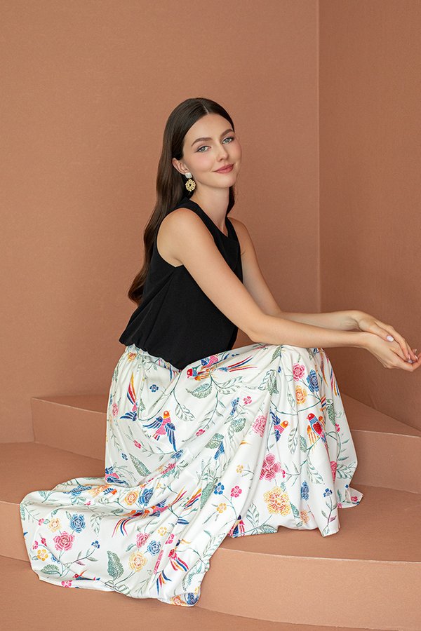 GLIDE OF THE SWALLOWS PANELLED BATIK SKIRT (WHITE)