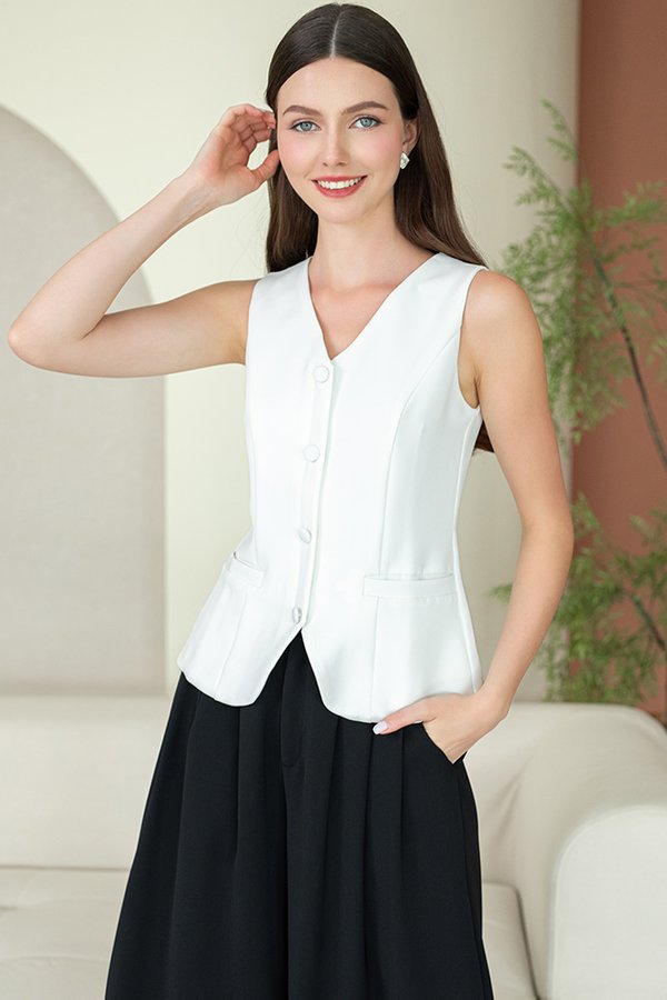 ALIX FRONT ZIP VEST TOP (WHITE)