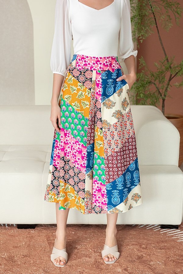 RHOSWEN PRINTED BATIK CULOTTES (WARIK LARISAN)