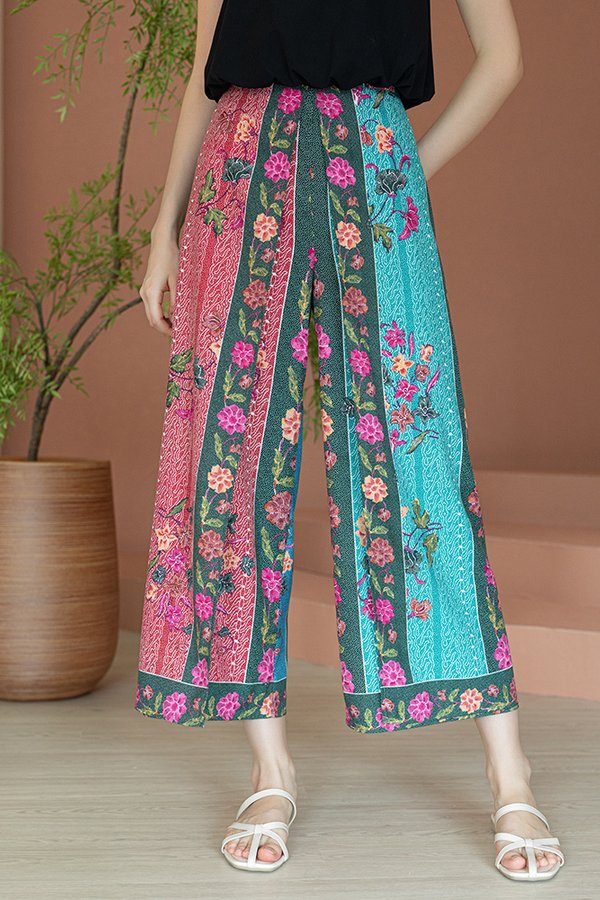 RUKMINI BATIK SPLIT HEM PANTS (PELANGI TROPIS)