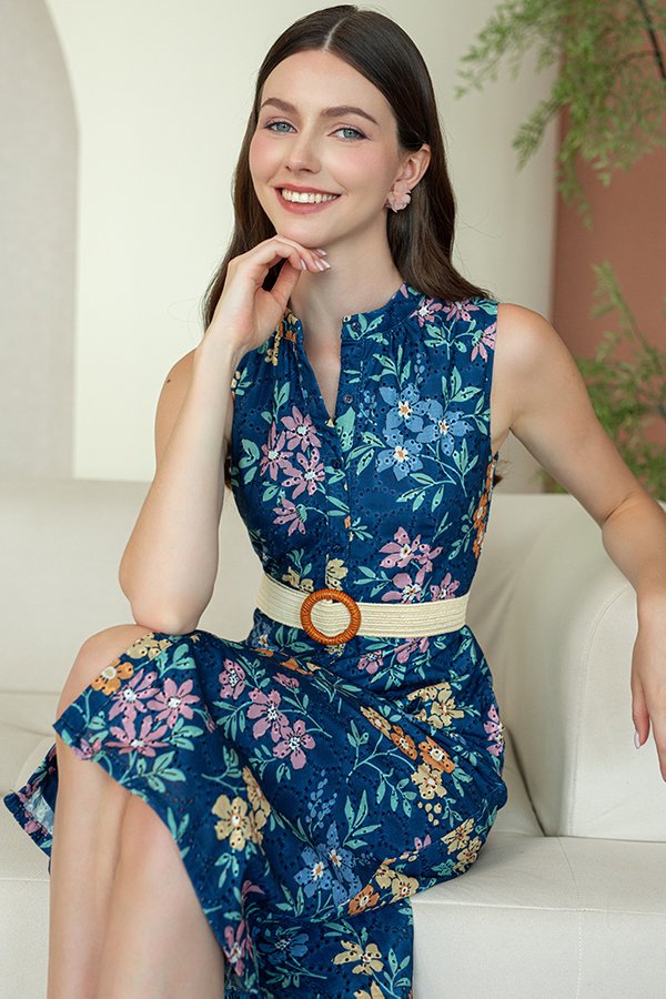 TELERI PRINTED EYELET DRESS (NAVY FLORAL)