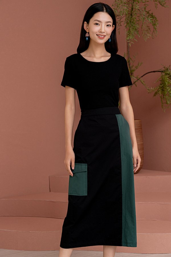 MADISON PADDED SLEEVED TOP (BLACK)