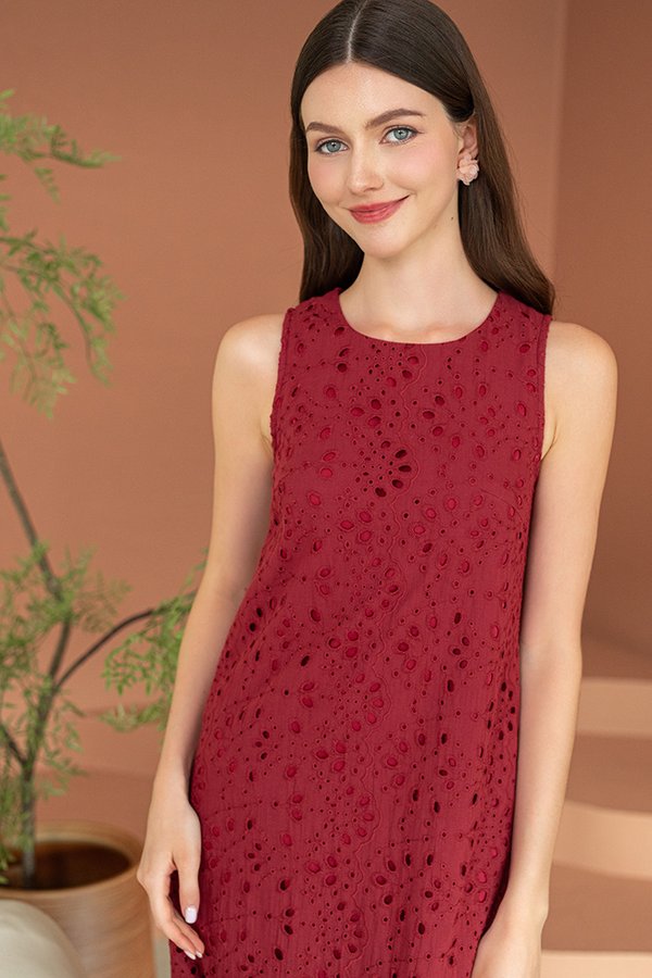 FLAVIE EYELET MIDI DRESS (WINE)