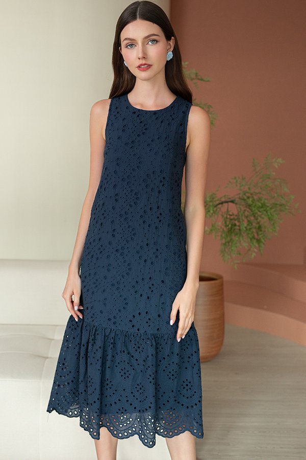 FLAVIE EYELET MIDI DRESS (NAVY)