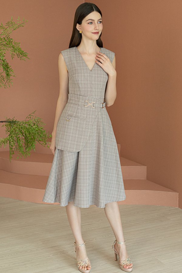 MACPHERSON V NECK FIT & FLARE DRESS (TAN PLAID)