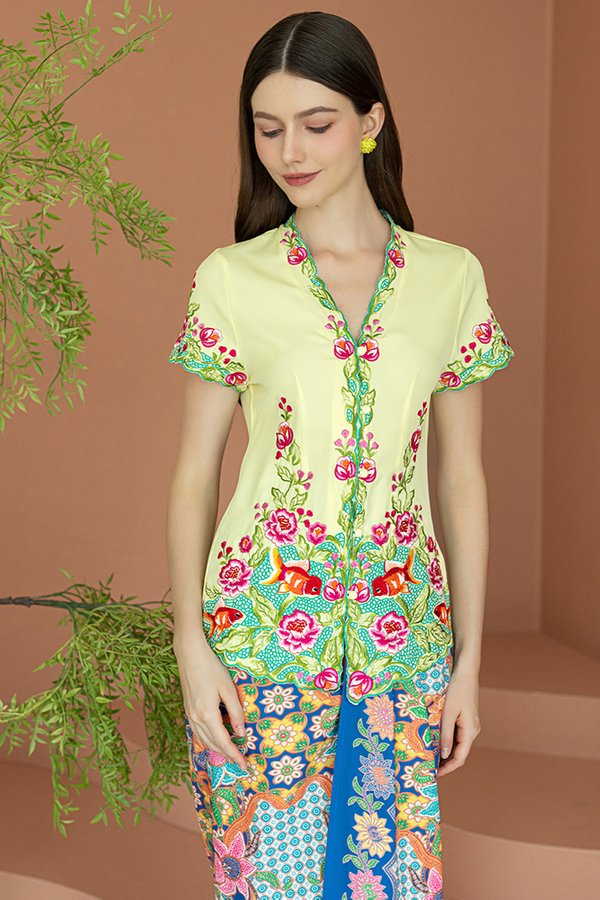 FLORAKAI EMBROIDERY NYONYA KEBAYA (BUTTERMILK)
