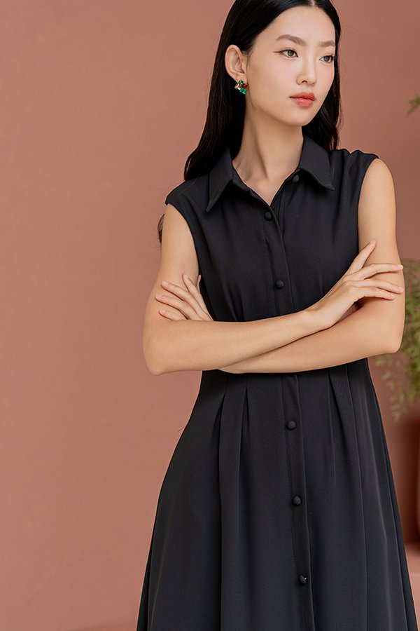 HINOYO PLEATED SHIRT DRESS (BLACK)