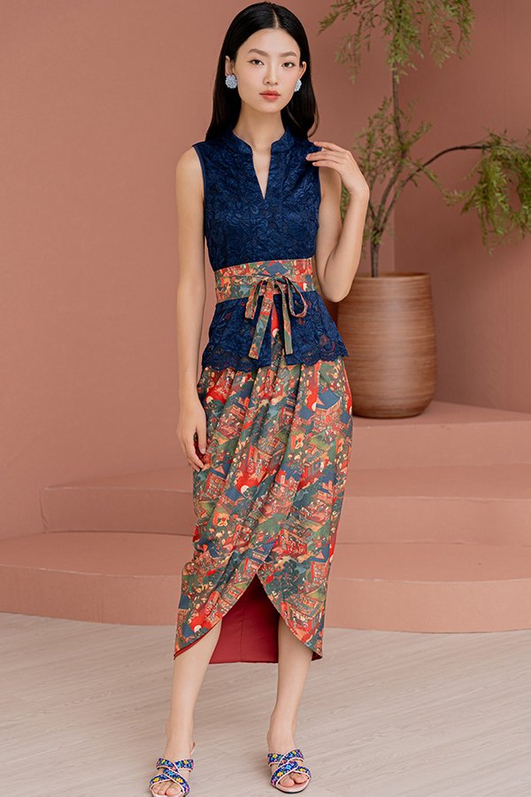 TALE OF GENJI LACE KEBAYA TULIP DRESS (NAVY)