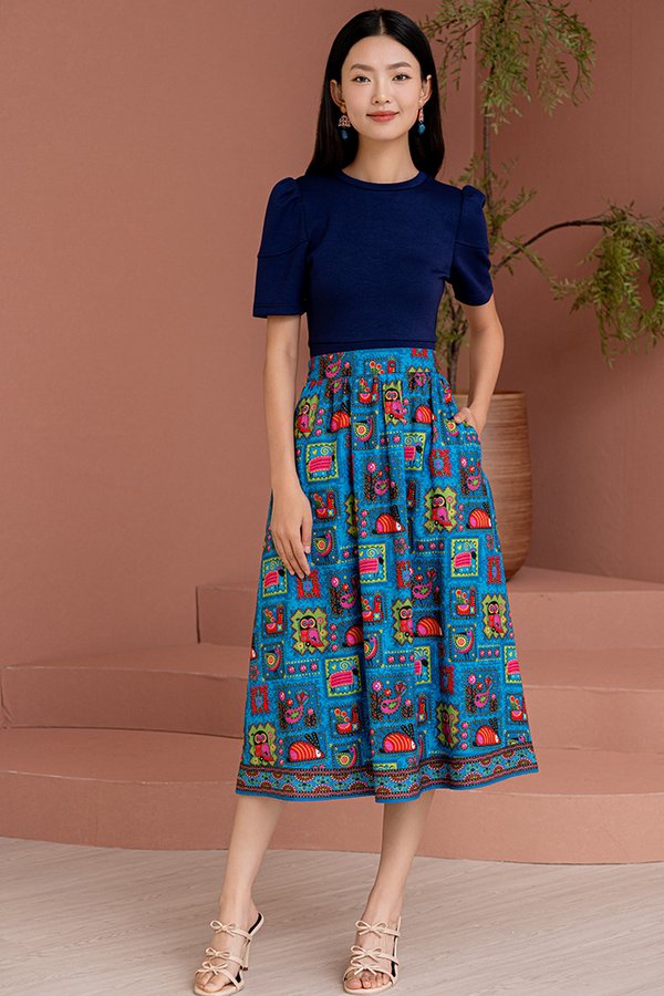 ROK CERITA BATIK FLARE SKIRT (DAZZLING BLUE)