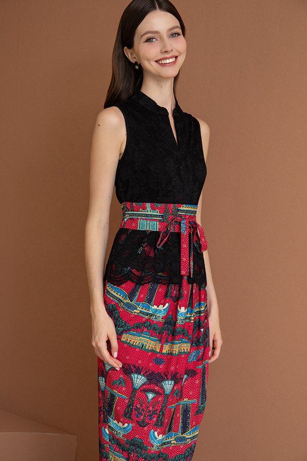 REFLECTIONS FROM FULLERTON BAY LACE KEBAYA DRESS (BLACK)