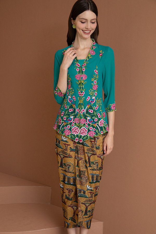 MUSE OF OUR GARDEN CITY BATIK NYONYA TULIP SKIRT (CEYLON YELLOW)