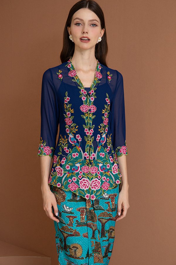 ROYAL PLUMAGE EMBROIDERY NYONYA KEBAYA (NAVY)