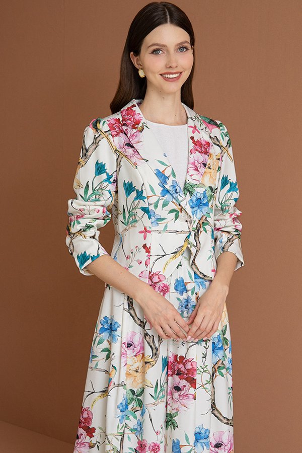HELICONIA WALK RUCHED SLEEVE BLAZER (LUSH OFF WHITE)