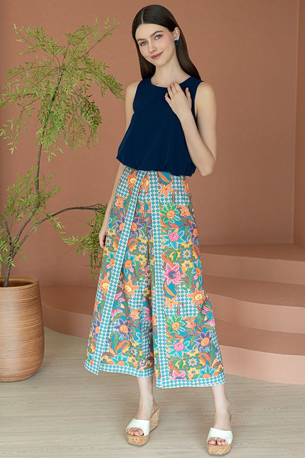Salsabila Batik Split Hem Pants (Emerald Green)