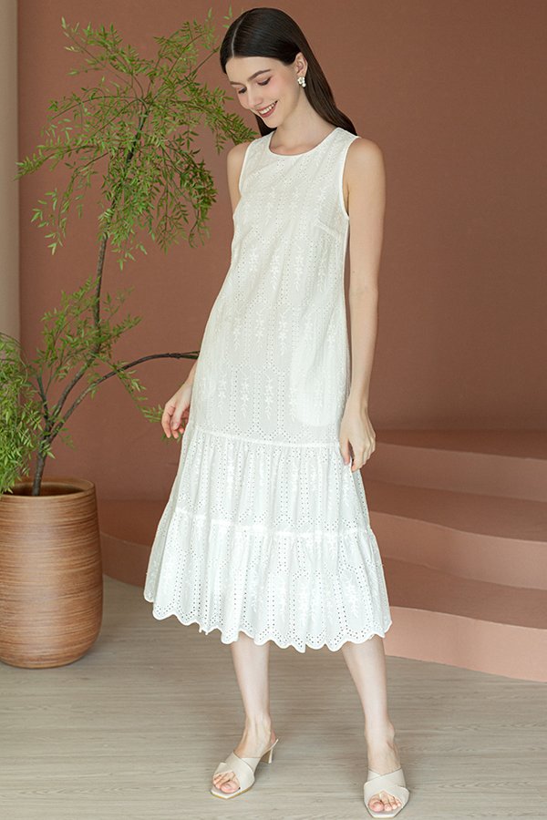 YUKINA EYELET MIDI DRESS (WHITE)