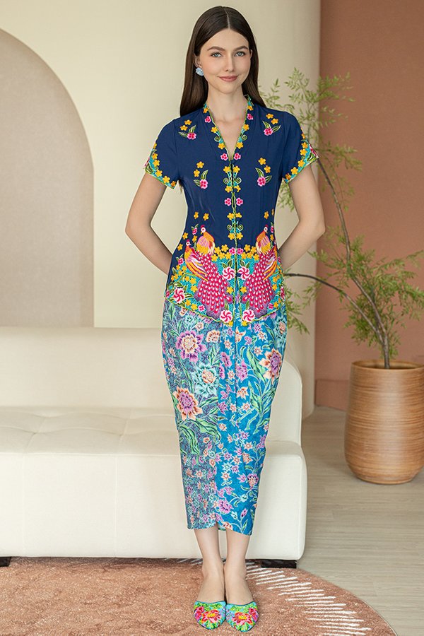 BUNGA MEKAR BATIK NYONYA SKIRT (BIRU)