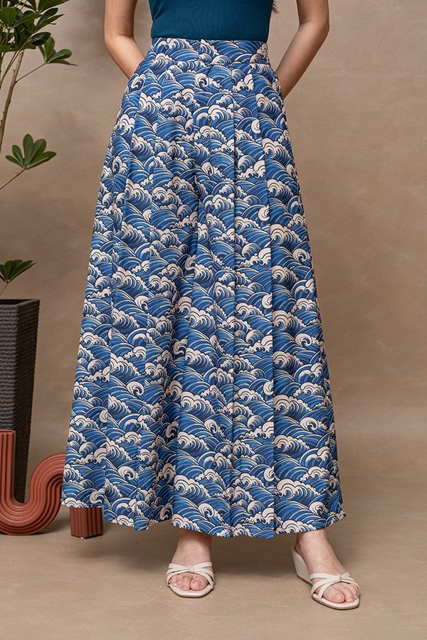 GREAT WAVES OF KANAGAWA PRINTED FLARE PANTS (BLUE)