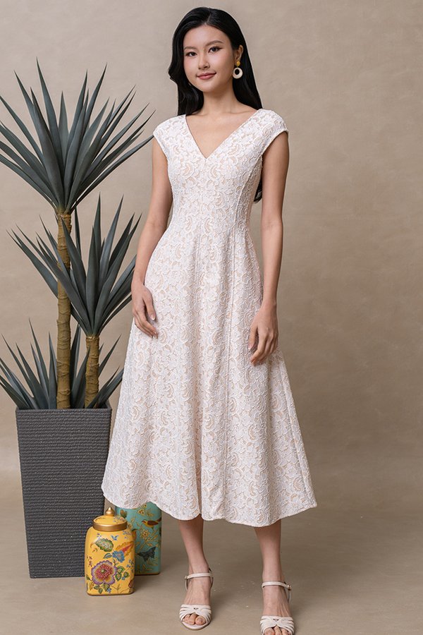 BERENICE V NECK LACE FLARE DRESS (WHITE)