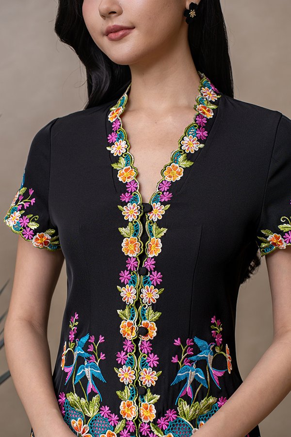 SONG OF THE SWALLOW EMBROIDERY NYONYA KEBAYA (ONYX)