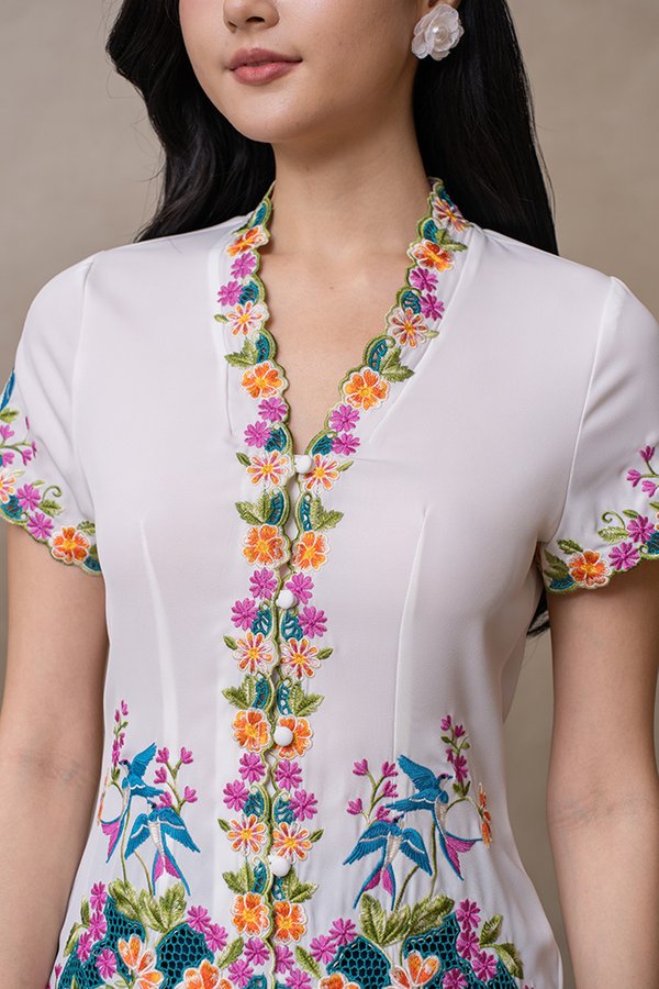 SONG OF THE SWALLOW EMBROIDERY NYONYA KEBAYA (COTTON WHITE)