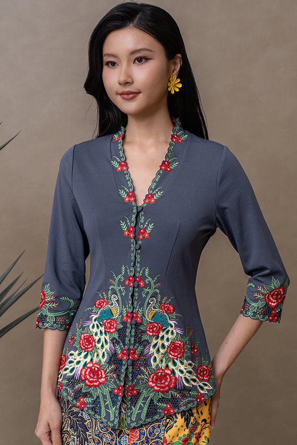 CELESTIAL PLUMES EMBROIDERY NYONYA KEBAYA (PEWTER)