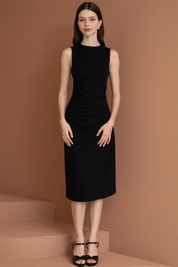 OTTOMARI RUCHED MIDI DRESS (BLACK)