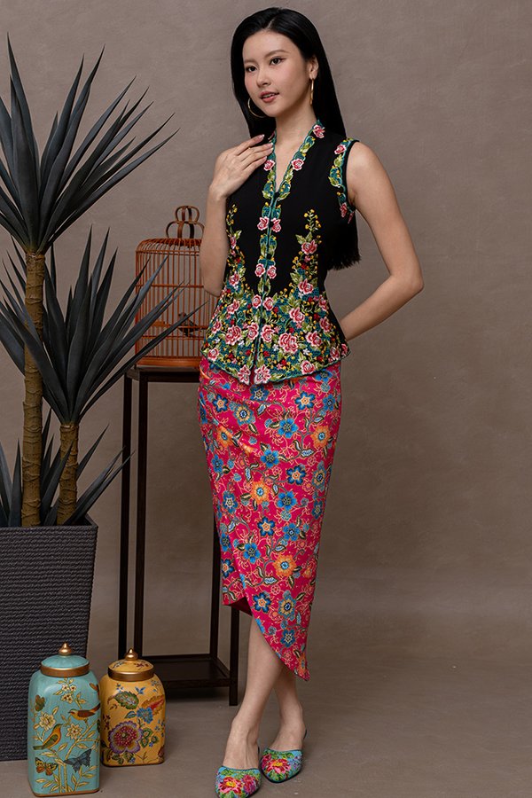 TERATAI INDAH BATIK ASYMMETRICAL RUCHED SKIRT (FUCHSIA PINK)