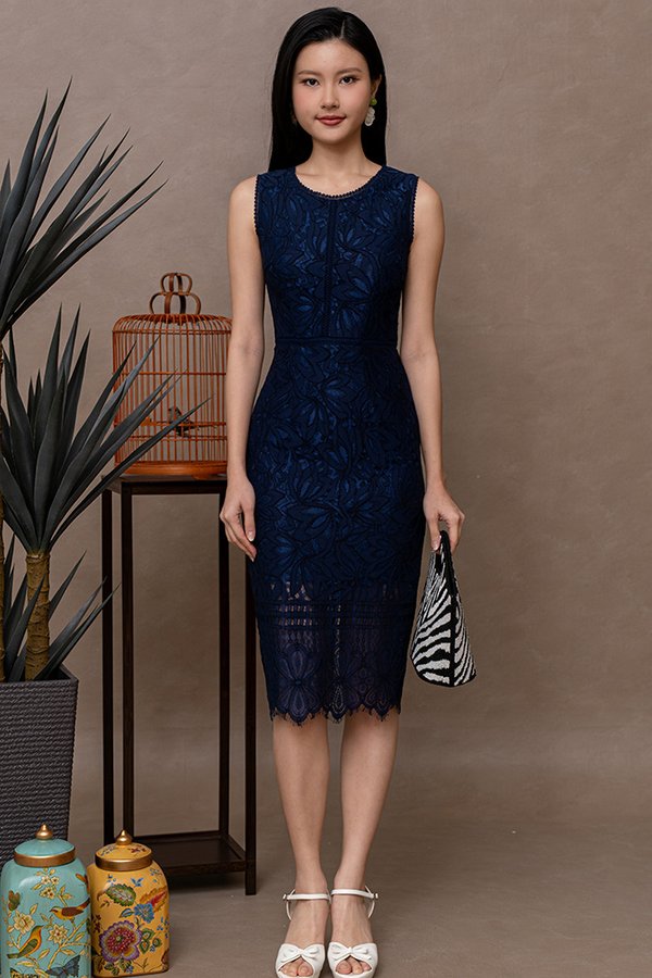 CELANDINE GUIPURE LACE DRESS (NAVY)