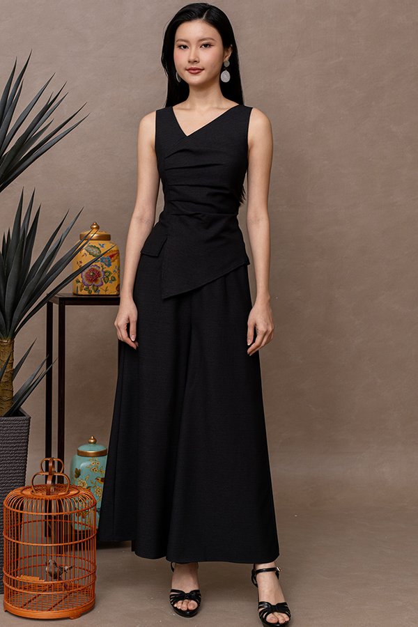 COLETTE SMART FLARE PANTS (BLACK)