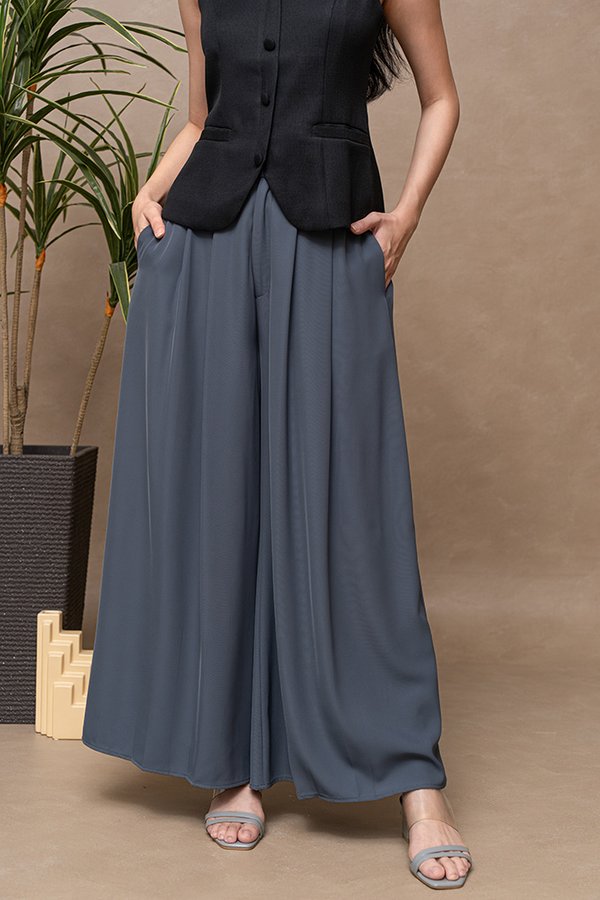 CLEOPHEE WIDE LEG PANTS (GUN METAL)