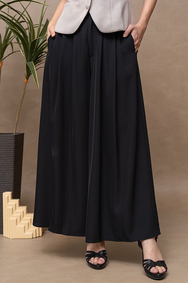 CLEOPHEE WIDE LEG PANTS (BLACK)