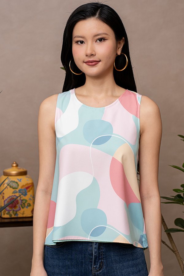 OSWIN PRINTED REVERSIBLE TOP (PASTEL SAGE)