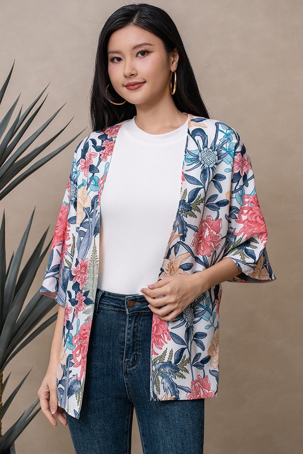 OLANDER PRINTED REVERSIBLE KIMONO JACKET (WHITE ABSTRACT)