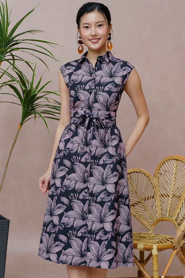 BUDS & BLOOM PRINTED FLORAL DRESS (ONYX BLACK)