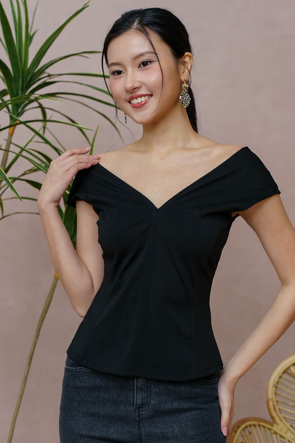 MAXINE FLEXI TOP (BLACK)