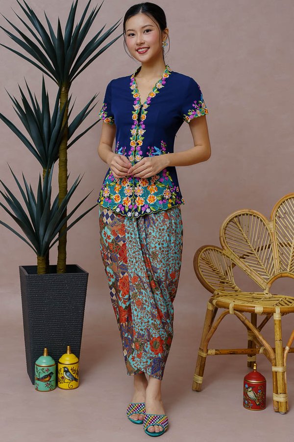TANIA NENG BATIK NYONYA SKIRT (MENTHE)