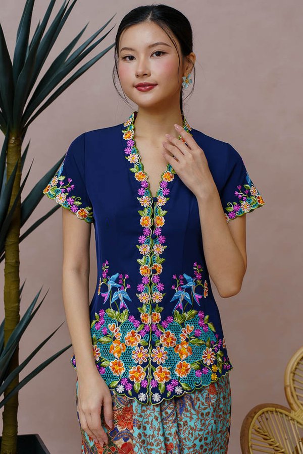 SONG OF THE SWALLOW EMBROIDERY NYONYA KEBAYA (NAVY BLUE)