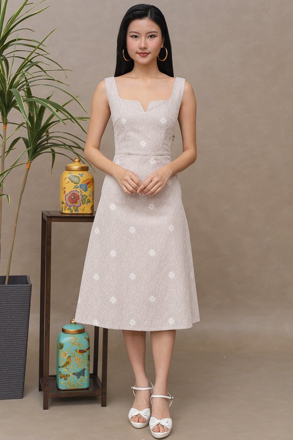 FLORENT A-LINE LACE DRESS (ALMOND)